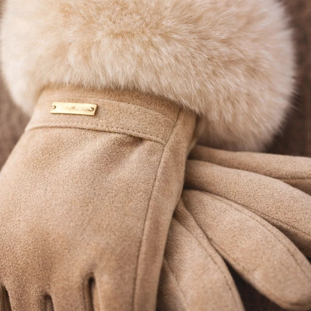 Amira Fur Gloves