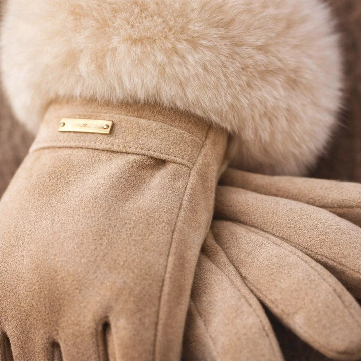 Amira Fur Gloves